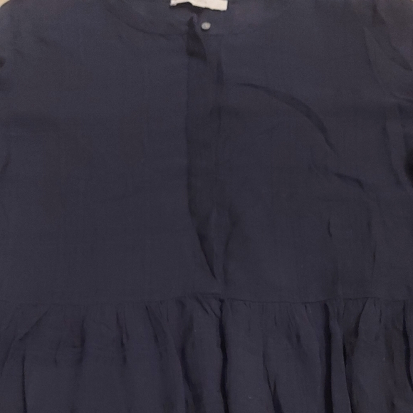 🦋 3/$30 Ann Taylor Loft bell sleeve blouse - Picture 3 of 5